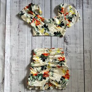PuteriaXO two piece Floral Outfit